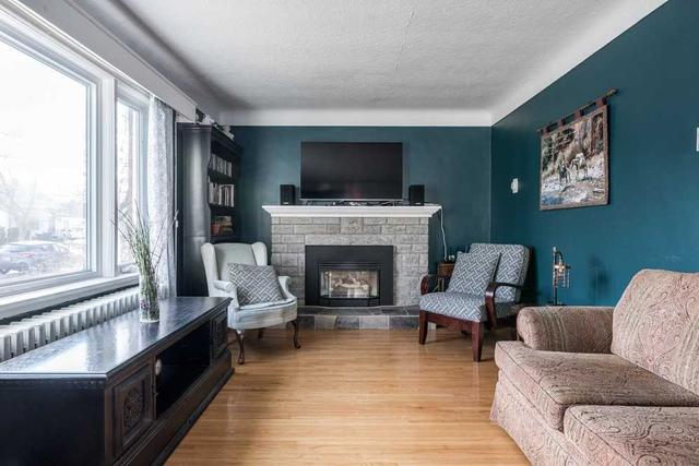 27 Fir Ave, House detached with 3 bedrooms, 3 bathrooms and 4 parking in St. Catharines ON | Image 12