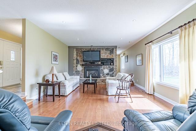 36067 Third Line, Home with 3 bedrooms, 3 bathrooms and 12 parking in Southwold ON | Image 7