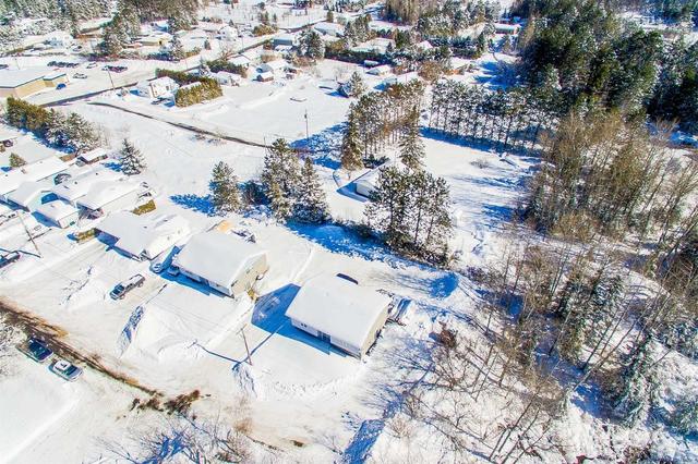 115 William St, House detached with 5 bedrooms, 2 bathrooms and 5 parking in Madawaska Valley ON | Image 33
