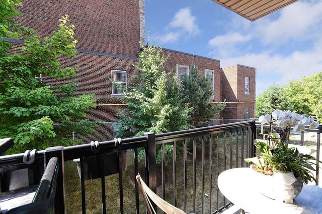 201 - 45 Strangford Lane, Townhouse with 2 bedrooms, 2 bathrooms and 1 parking in Toronto ON | Image 7