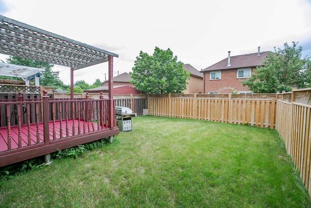 95 Gatesgill St, House detached with 3 bedrooms, 4 bathrooms and 4 parking in Brampton ON | Image 14