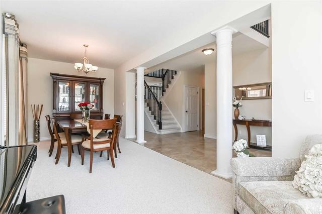 38 Cox Crt, House detached with 3 bedrooms, 3 bathrooms and 4 parking in Guelph ON | Image 6