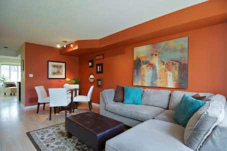 th 110 - 208 Niagara St, Townhouse with 2 bedrooms, 2 bathrooms and 1 parking in Toronto ON | Image 2
