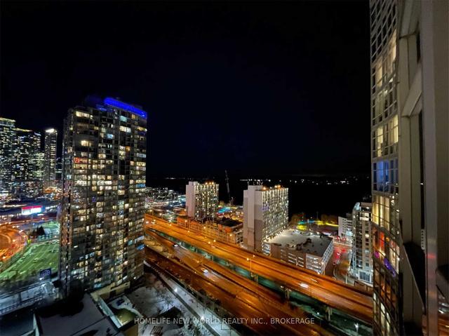 2807 - 35 Mariner Terr, Condo with 1 bedrooms, 1 bathrooms and 1 parking in Toronto ON | Image 5