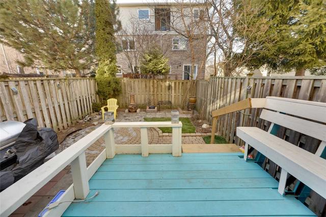 th6 - 26 Twenty Ninth St, House attached with 3 bedrooms, 2 bathrooms and 2 parking in Toronto ON | Image 19