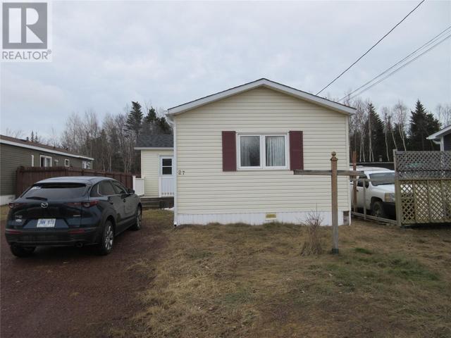 27 Turners Road, House detached with 2 bedrooms, 1 bathrooms and null parking in Bishop's Falls NL | Image 2