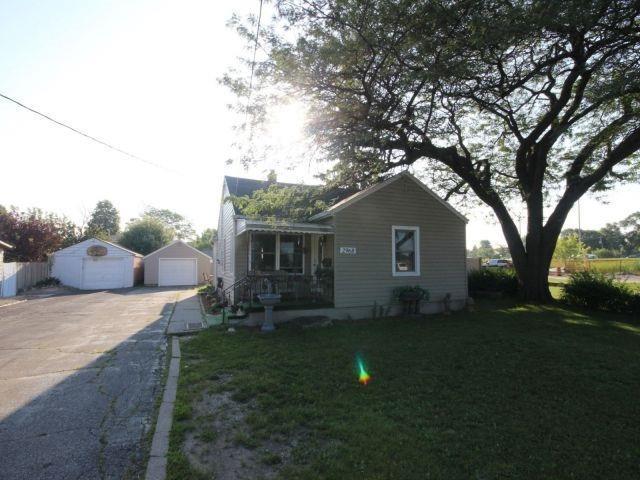 2968 Langlois Ave, House detached with 3 bedrooms, 1 bathrooms and 5 parking in Windsor ON | Image 19