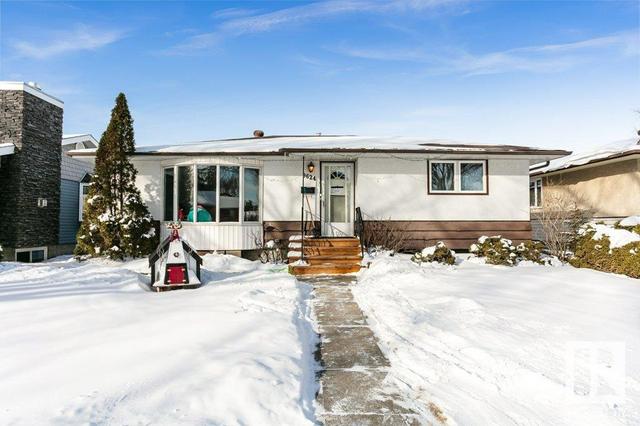 9624 76 St Nw, House detached with 4 bedrooms, 2 bathrooms and null parking in Edmonton AB | Image 3