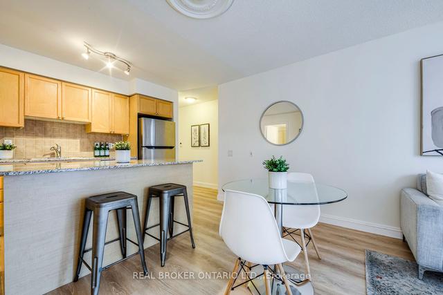 2345 - 35 Viking Lane, Condo with 1 bedrooms, 1 bathrooms and 1 parking in Toronto ON | Image 6