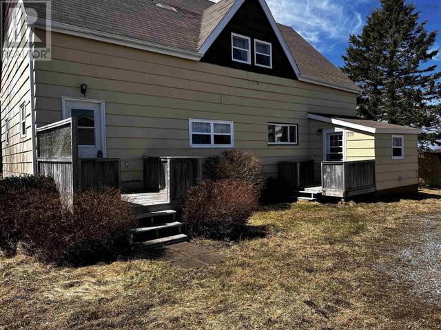 375 Grove Street, House attached with 6 bedrooms, 2 bathrooms and null parking in Cape Breton NS | Image 29