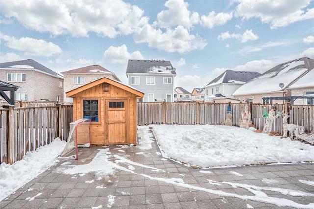 102 Erskine Dr, House detached with 4 bedrooms, 3 bathrooms and 4 parking in Clarington ON | Image 26
