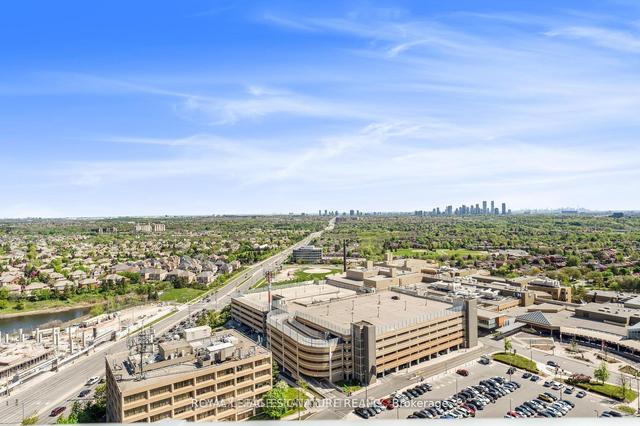 1813 - 2520 Eglinton Ave W, Condo with 1 bedrooms, 1 bathrooms and 1 parking in Mississauga ON | Image 4
