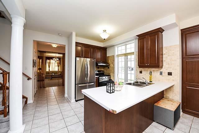 79 Polonia Ave, House detached with 4 bedrooms, 6 bathrooms and 4 parking in Brampton ON | Image 4