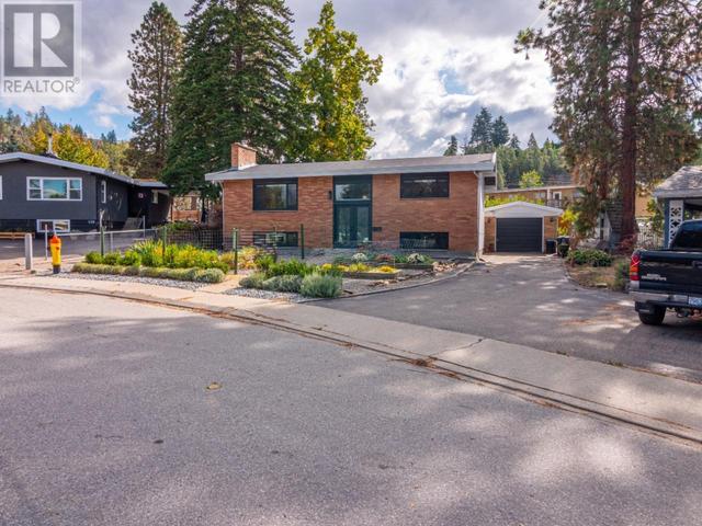 132 Mcpherson Crescent, House detached with 3 bedrooms, 2 bathrooms and 1 parking in Penticton BC | Image 32