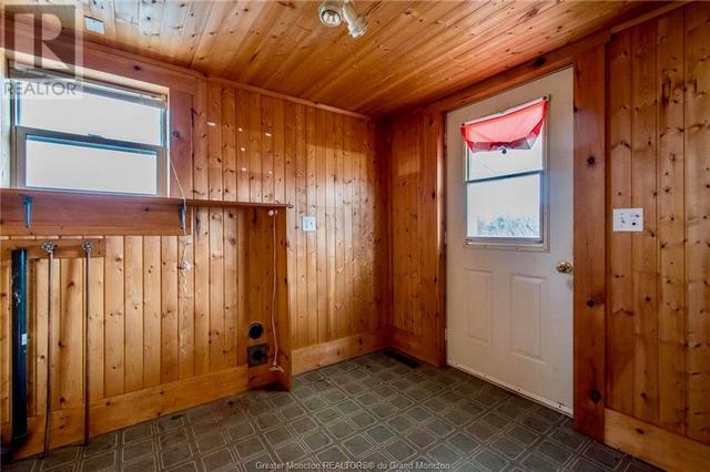 2 Burnside, House detached with 3 bedrooms, 2 bathrooms and null parking in Port Elgin NB | Image 5