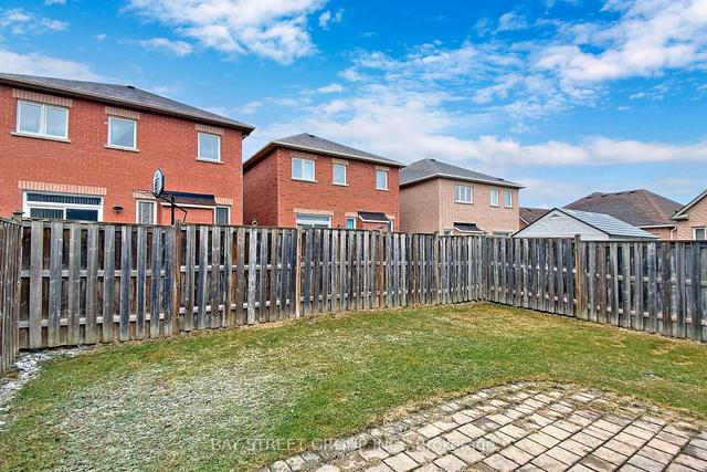 70 Goldenwood Cres, House detached with 3 bedrooms, 3 bathrooms and 3 parking in Markham ON | Image 15