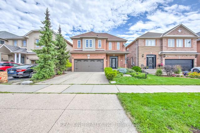 1418 Gulledge Tr, House detached with 4 bedrooms, 3 bathrooms and 3 parking in Oakville ON | Image 23
