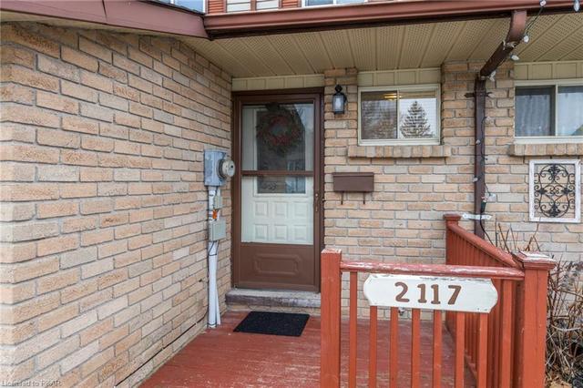 2117 Walker Avenue, House attached with 3 bedrooms, 1 bathrooms and 3 parking in Peterborough ON | Image 23