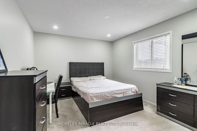112 Brisdale Dr, House detached with 4 bedrooms, 3 bathrooms and 4 parking in Brampton ON | Image 21