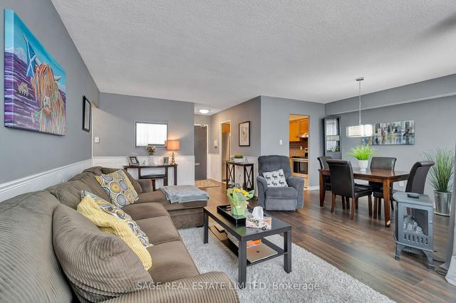 820 - 451 The West Mall, Condo with 1 bedrooms, 1 bathrooms and 1 parking in Toronto ON | Image 1