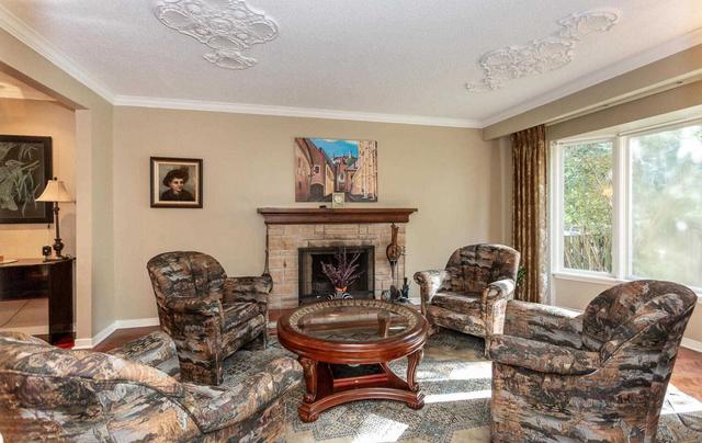 72 Jaffa Dr, House detached with 4 bedrooms, 3 bathrooms and 4 parking in Brampton ON | Image 39