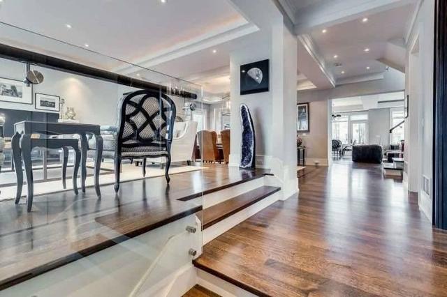 176 Haddington Ave, House detached with 4 bedrooms, 5 bathrooms and 7 parking in Toronto ON | Image 6