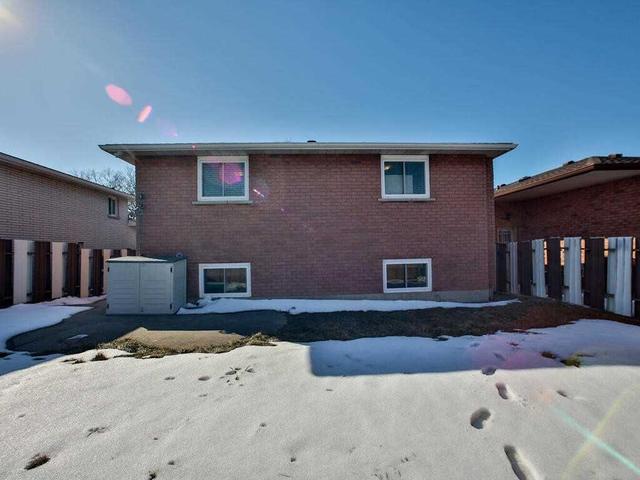 gfl - 201 Bow Valley Dr, House detached with 4 bedrooms, 1 bathrooms and 1 parking in Hamilton ON | Image 20