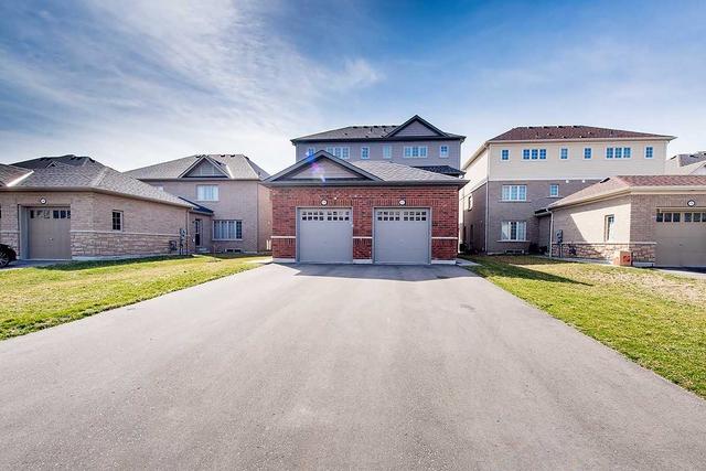 172 Britannia Ave W, House semidetached with 4 bedrooms, 3 bathrooms and 3 parking in Oshawa ON | Image 27