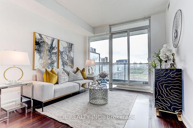 2208 - 33 Singer Crt, Condo with 1 bedrooms, 1 bathrooms and 1 parking in Toronto ON | Image 11