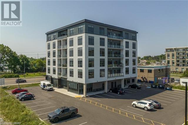 306 - 2 Dundas Street W, Condo with 2 bedrooms, 2 bathrooms and 1 parking in Belleville ON | Image 2