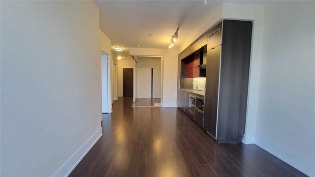 4309 - 300 Front St W, Condo with 2 bedrooms, 2 bathrooms and 1 parking in Toronto ON | Image 4