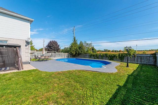 3 Kerwood Dr, House detached with 3 bedrooms, 3 bathrooms and 4 parking in Cambridge ON | Image 30