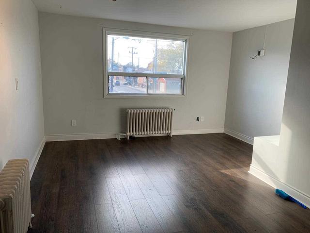 357 Oakwood Ave, Condo with 3 bedrooms, 3 bathrooms and 1 parking in Toronto ON | Image 4