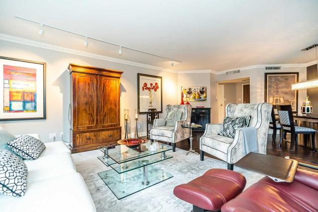 404 - 55 Wellesley St E, Condo with 2 bedrooms, 2 bathrooms and 2 parking in Toronto ON | Image 22
