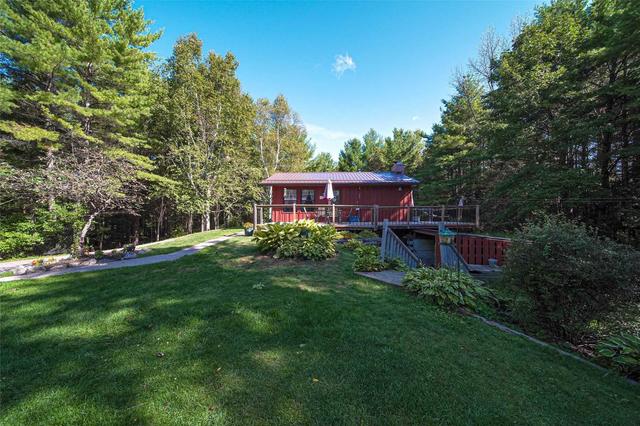 3817 Highway 28, House detached with 4 bedrooms, 2 bathrooms and 4 parking in Douro Dummer ON | Image 1
