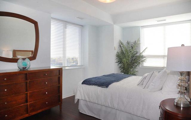 701 - 1801 Bayview Ave, Condo with 3 bedrooms, 2 bathrooms and 1 parking in Toronto ON | Image 13