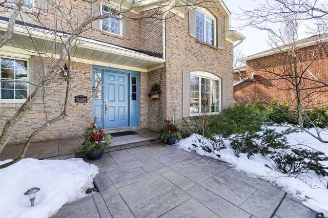 2476 Robin Dr, House detached with 4 bedrooms, 4 bathrooms and 6 parking in Mississauga ON | Image 35
