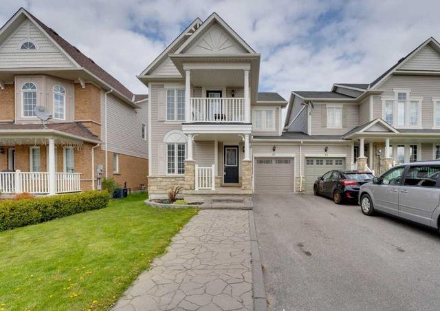 31 Succession Cres, House attached with 3 bedrooms, 4 bathrooms and 3 parking in Barrie ON | Image 1