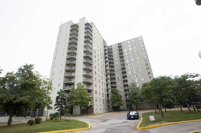 1106 - 3559 Eglinton Ave, Condo with 2 bedrooms, 1 bathrooms and 1 parking in Toronto ON | Image 11