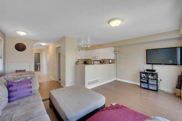 34 - 430 Mapleview Dr E, Townhouse with 3 bedrooms, 2 bathrooms and 2 parking in Barrie ON | Image 19