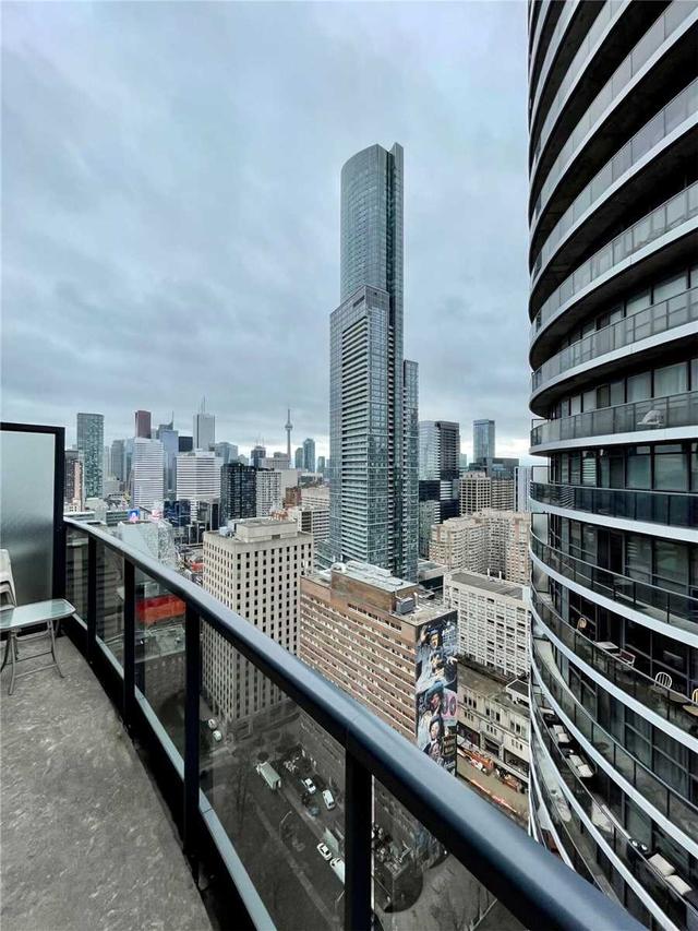 3304 - 25 Carlton St, Condo with 1 bedrooms, 1 bathrooms and 0 parking in Toronto ON | Image 7