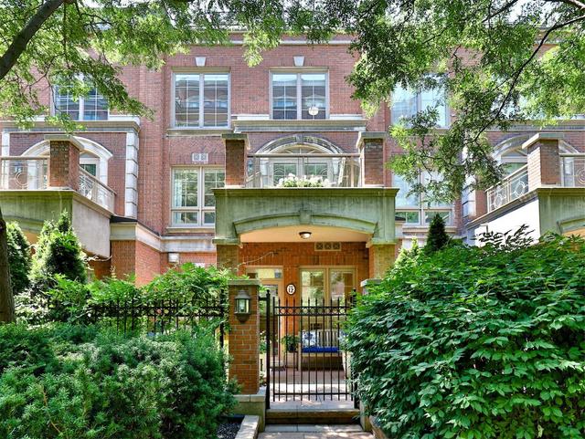 th 12 - 21 Burkebrook Pl, Townhouse with 3 bedrooms, 3 bathrooms and 2 parking in Toronto ON | Image 1