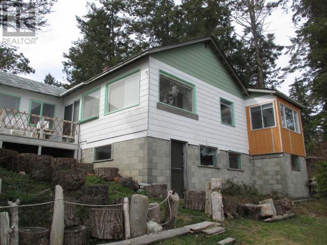4746 Sanderson Road, House detached with 2 bedrooms, 1 bathrooms and null parking in Powell River D BC | Image 15