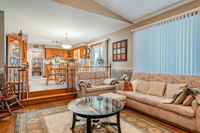 7921 Lavena Crt, House detached with 4 bedrooms, 4 bathrooms and 4 parking in Niagara Falls ON | Image 11