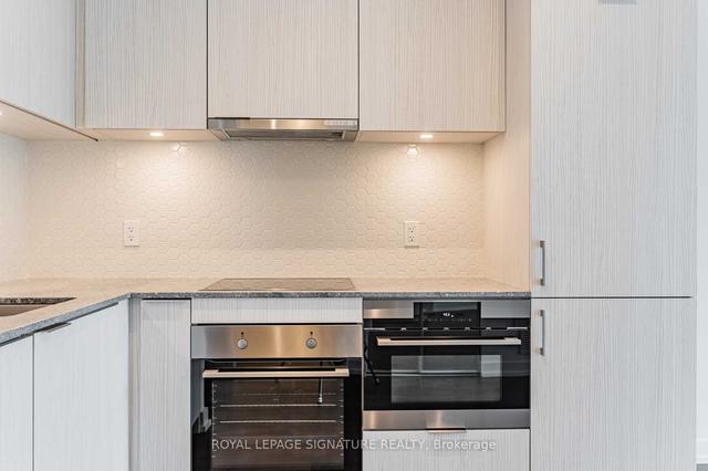 512 - 158 Front St E, Condo with 1 bedrooms, 1 bathrooms and 0 parking in Toronto ON | Image 21