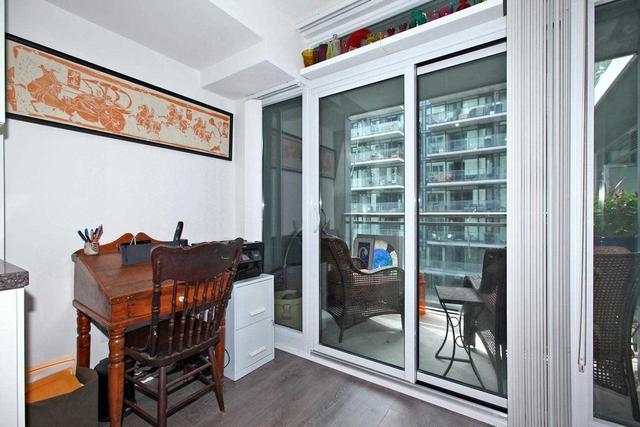 1235 - 525 Adelaide St W, Condo with 1 bedrooms, 1 bathrooms and 1 parking in Toronto ON | Image 7