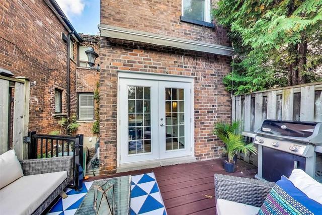 115 1/2 Marlborough Ave, House semidetached with 3 bedrooms, 2 bathrooms and 1 parking in Toronto ON | Image 18