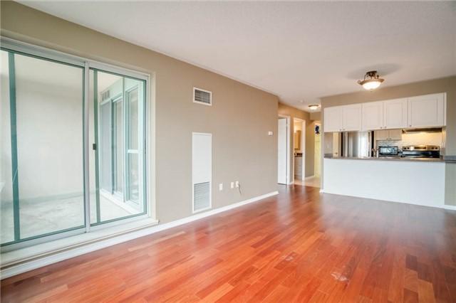 1002 - 887 Bay St, Condo with 1 bedrooms, 1 bathrooms and 1 parking in Toronto ON | Image 1