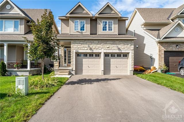196 Onyx Crescent, House detached with 3 bedrooms, 3 bathrooms and 6 parking in Clarence Rockland ON | Image 2