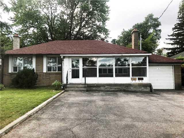 2226 Brimley Rd, House detached with 3 bedrooms, 2 bathrooms and 4 parking in Toronto ON | Image 1